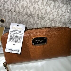 MK Michael Kors Wallet Wrist Wallet for Sale